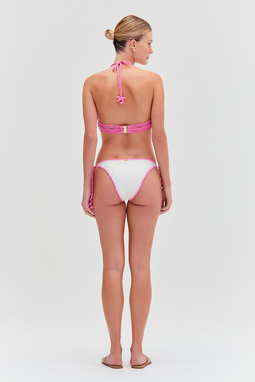 AV25BWCAB30676BR_00380