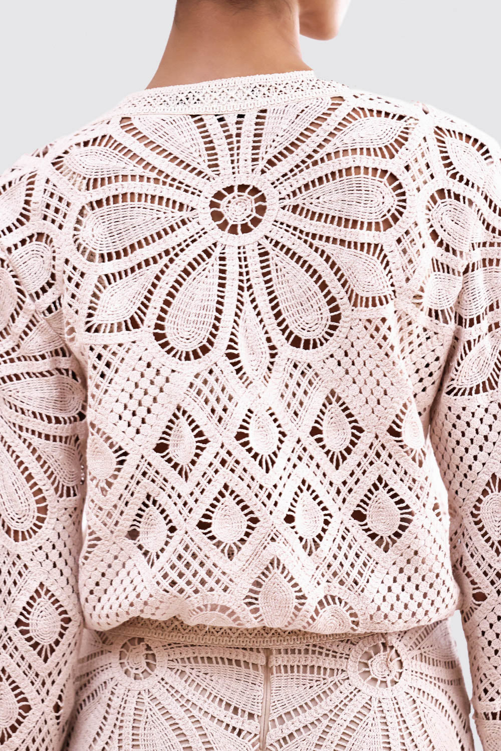 CASACO CROCHET FLOWER BEGE