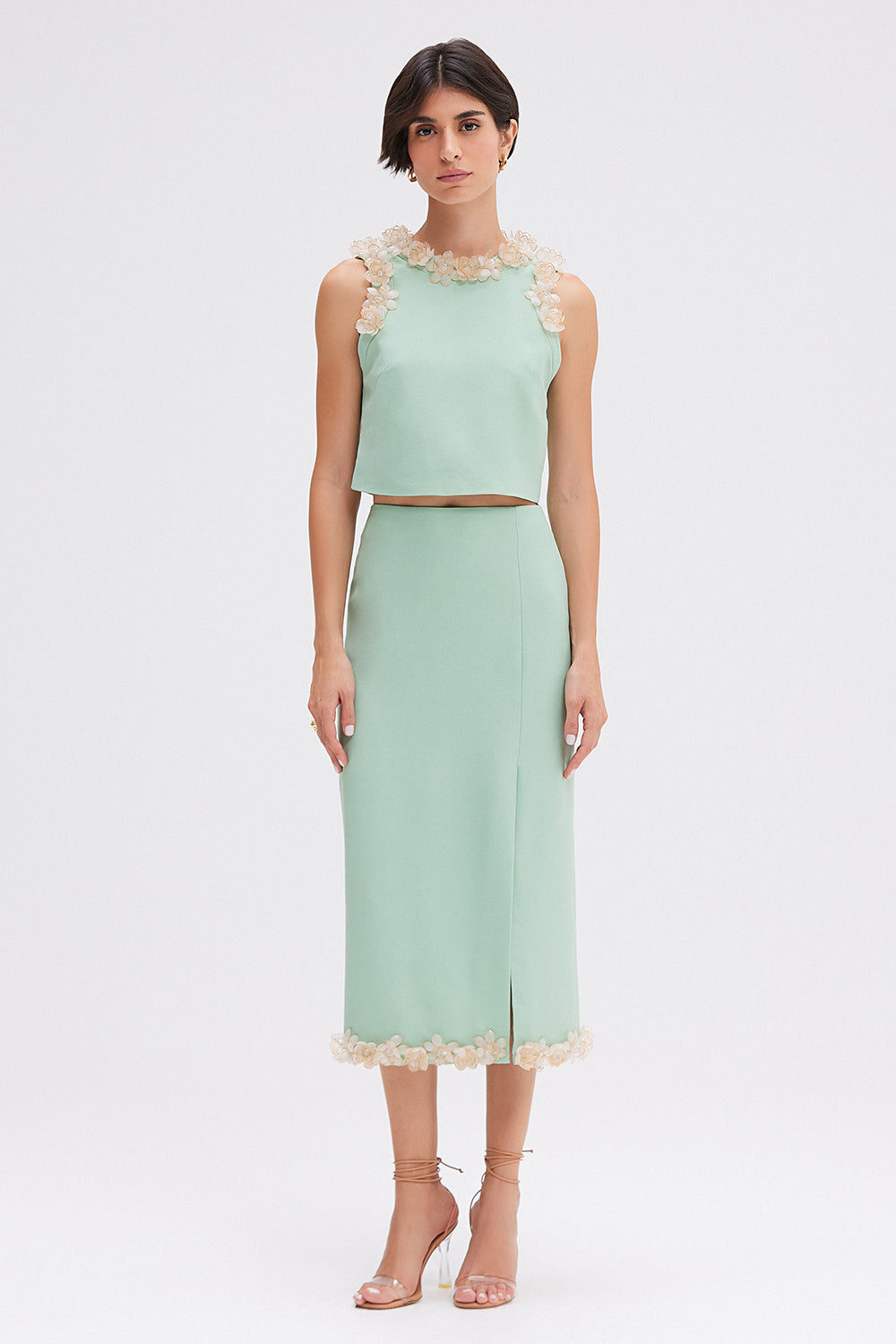 TOP CREPE PETALS VERDE CLARO