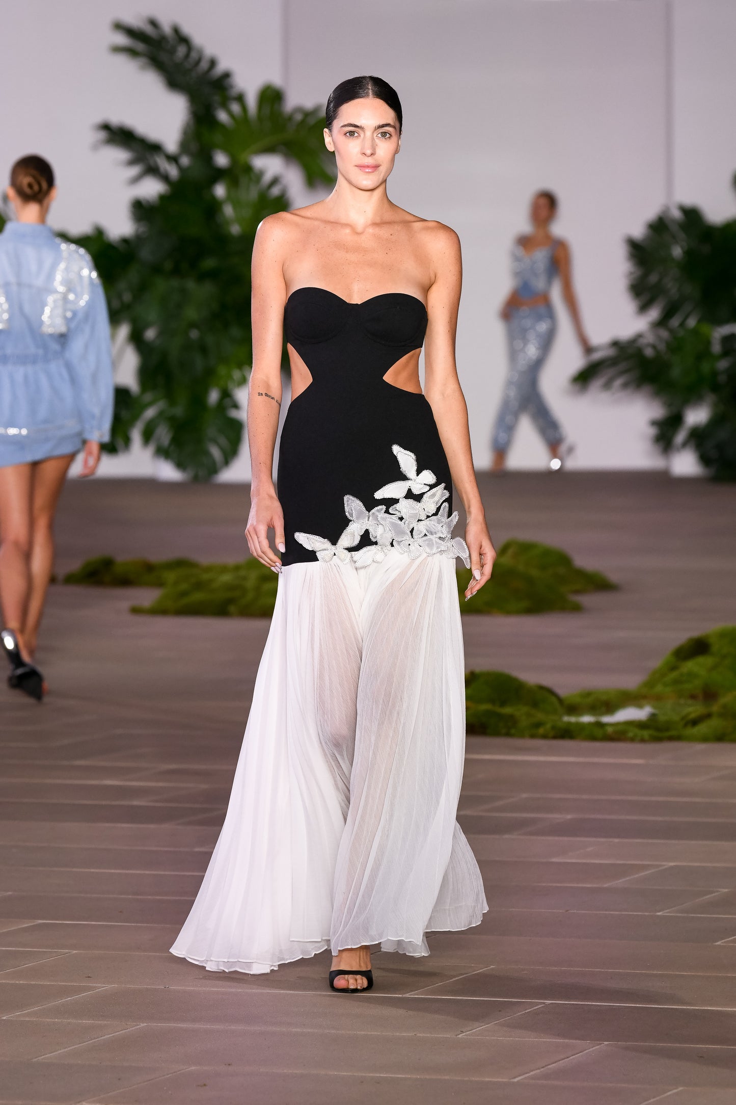 VESTIDO LONGO CREPE PRETO