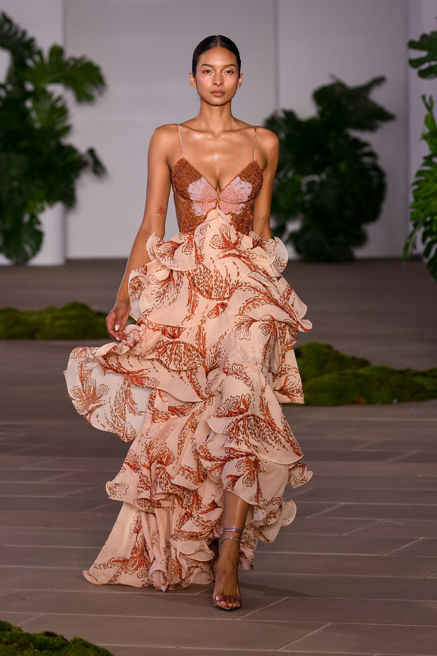 VESTIDO LONGO SUNSET BEGE
