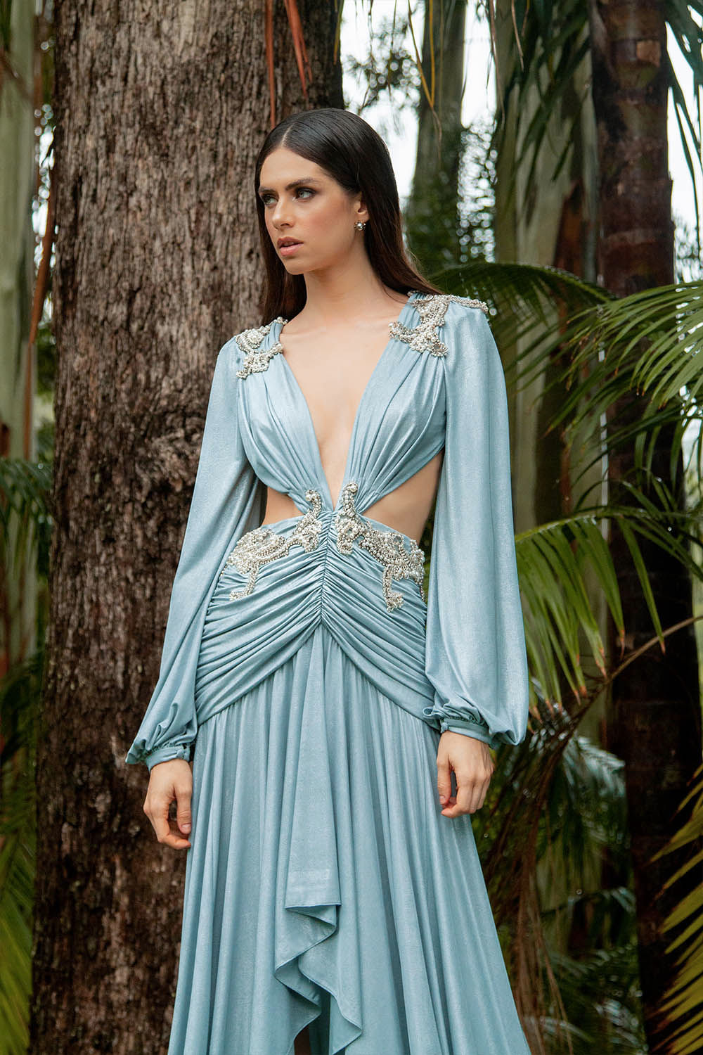 VESTIDO PALA FRANZIDA RENDA BORDADA AZUL