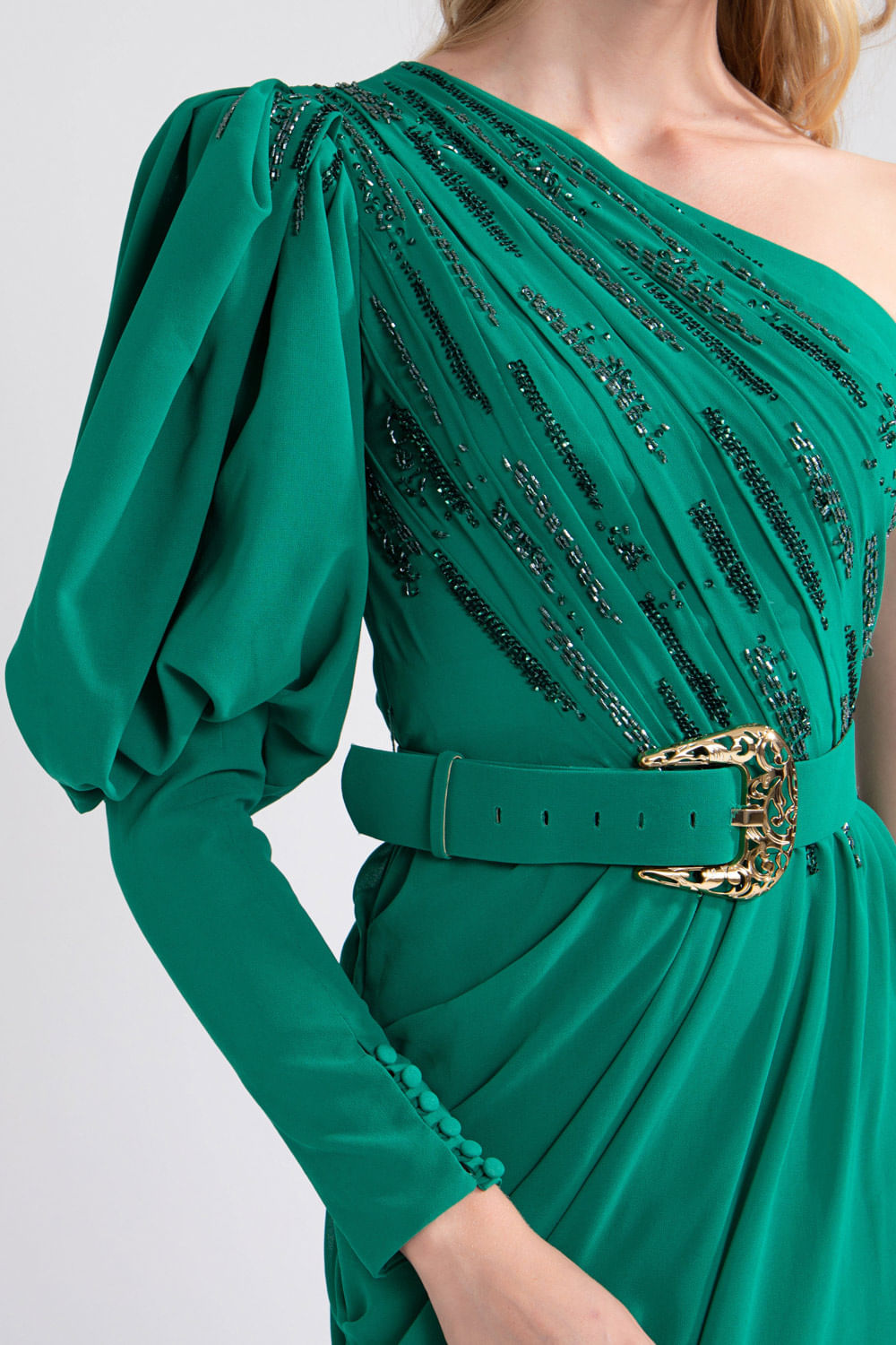 VESTIDO OMBRO ÚNICO MANGA BUFANTE VERDE