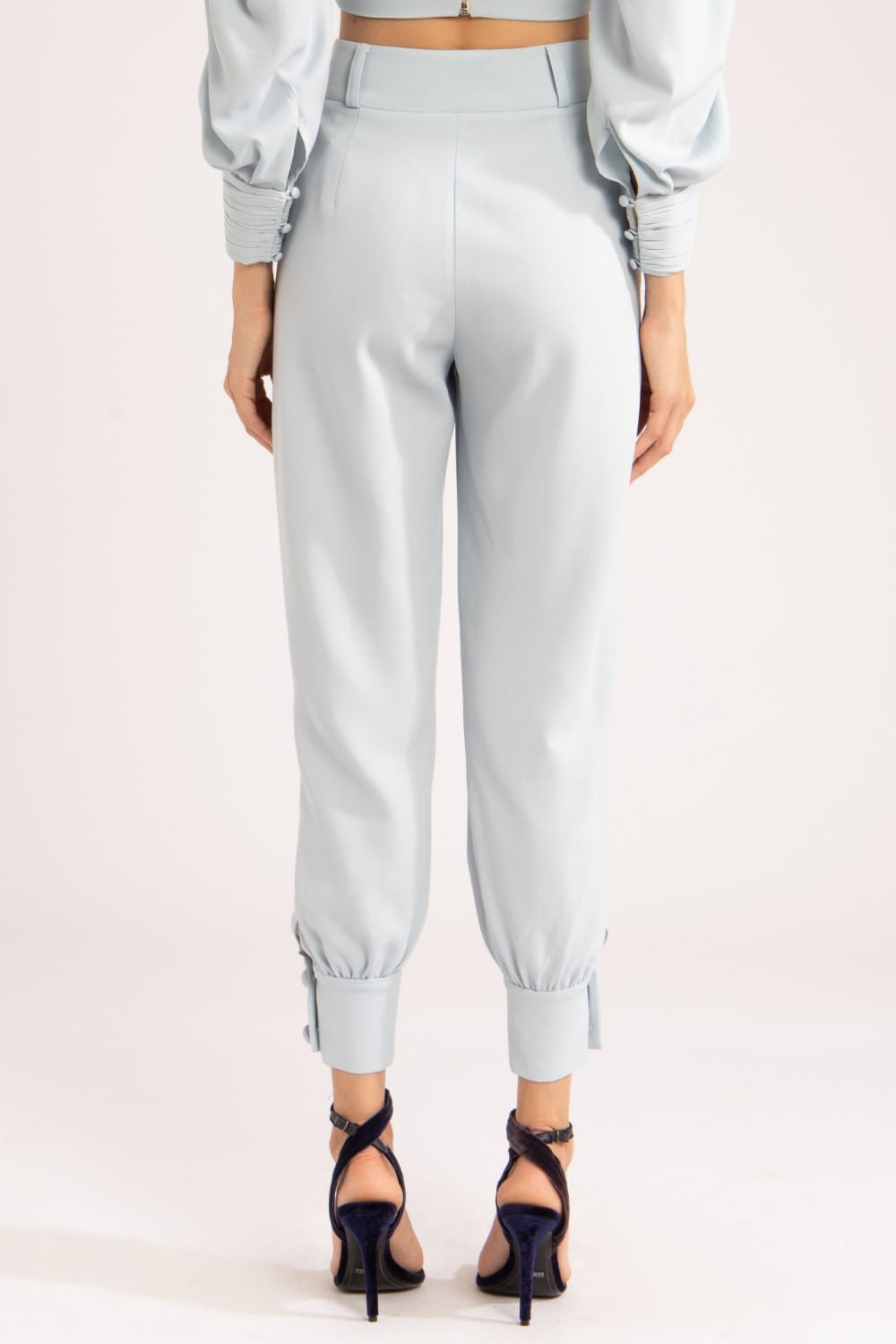 CALÇA BOTÕES SILKY GAIVOTA
AZUL