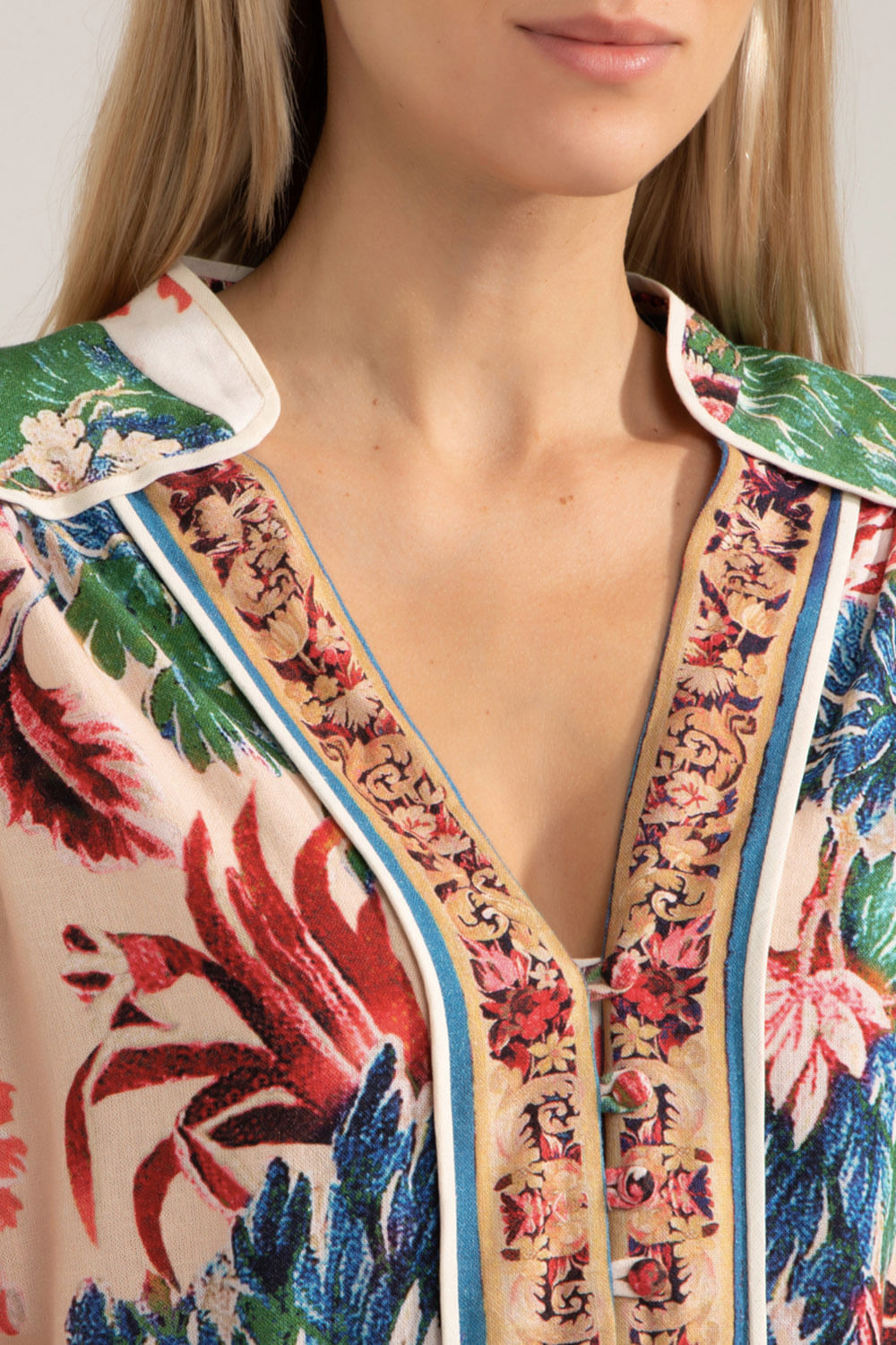 CAMISA AMPLA GILLY FLOWER
VERMELHO