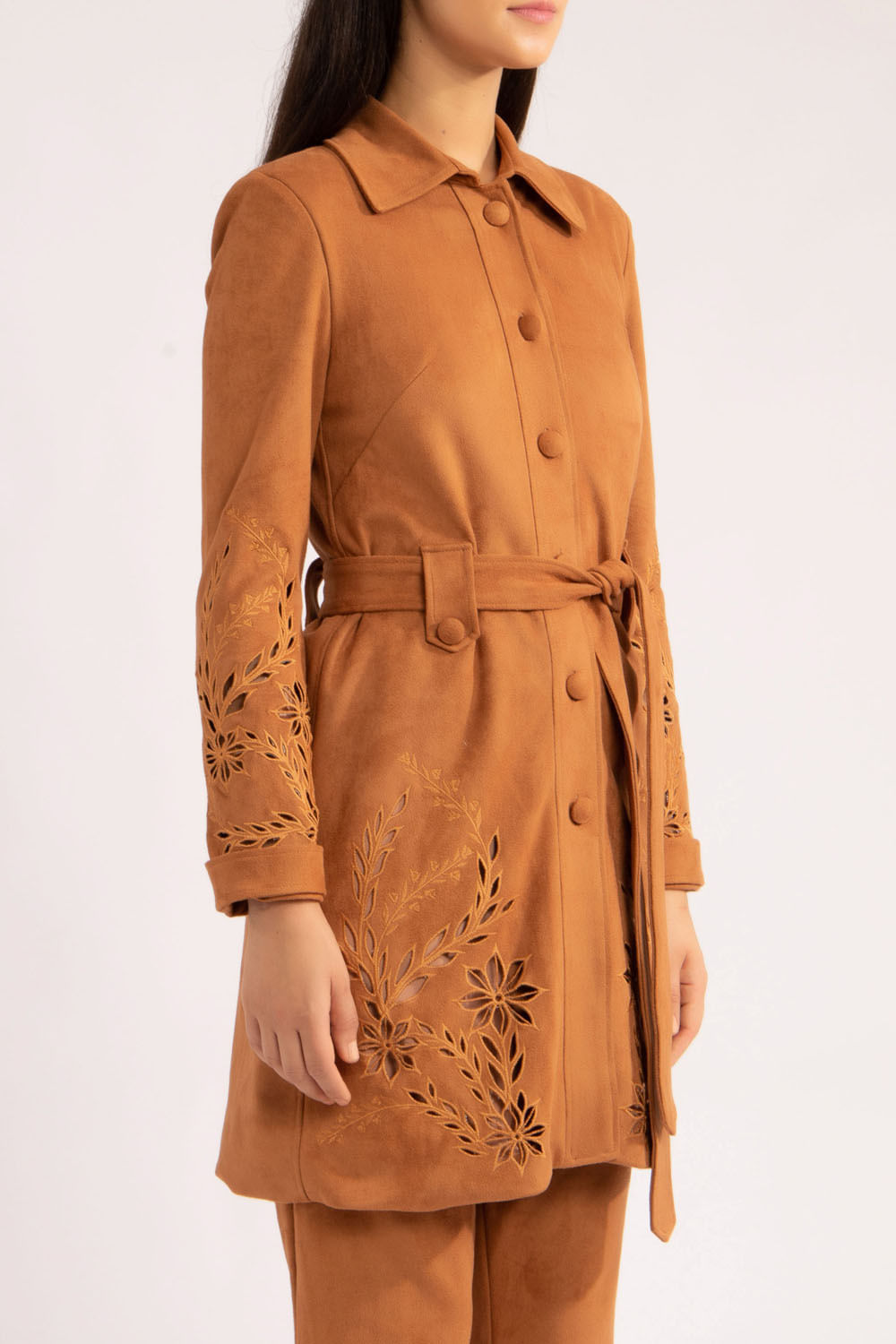 CASACO BORDADO VAZADO NOBU MARROM