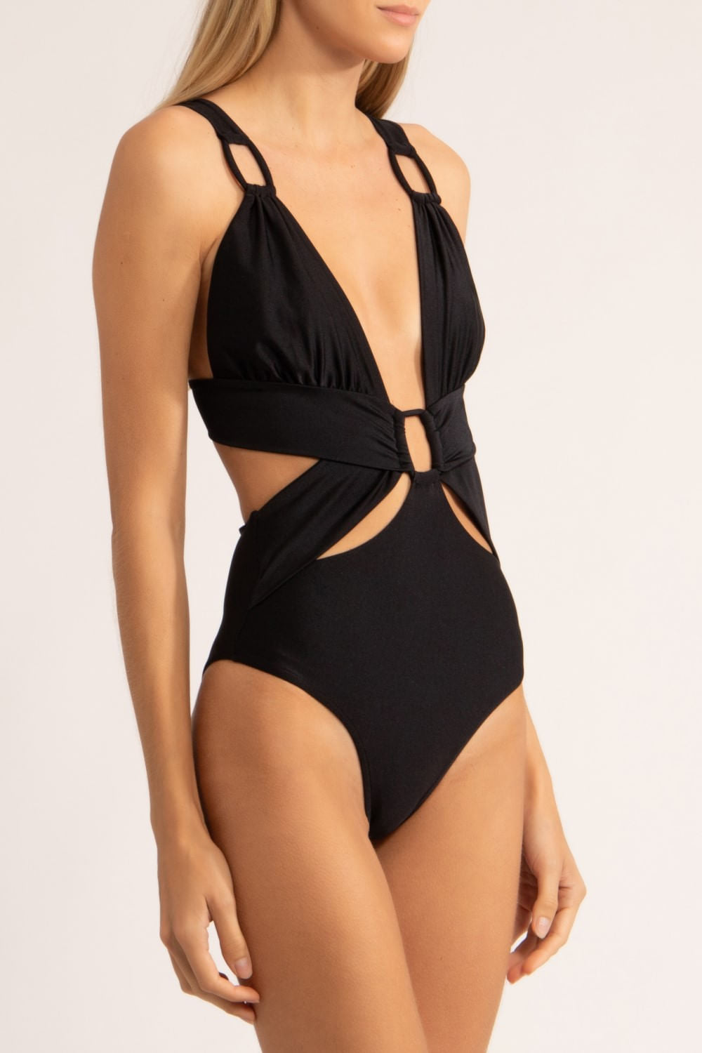 BODY TRÊS FIVELAS
PRETO