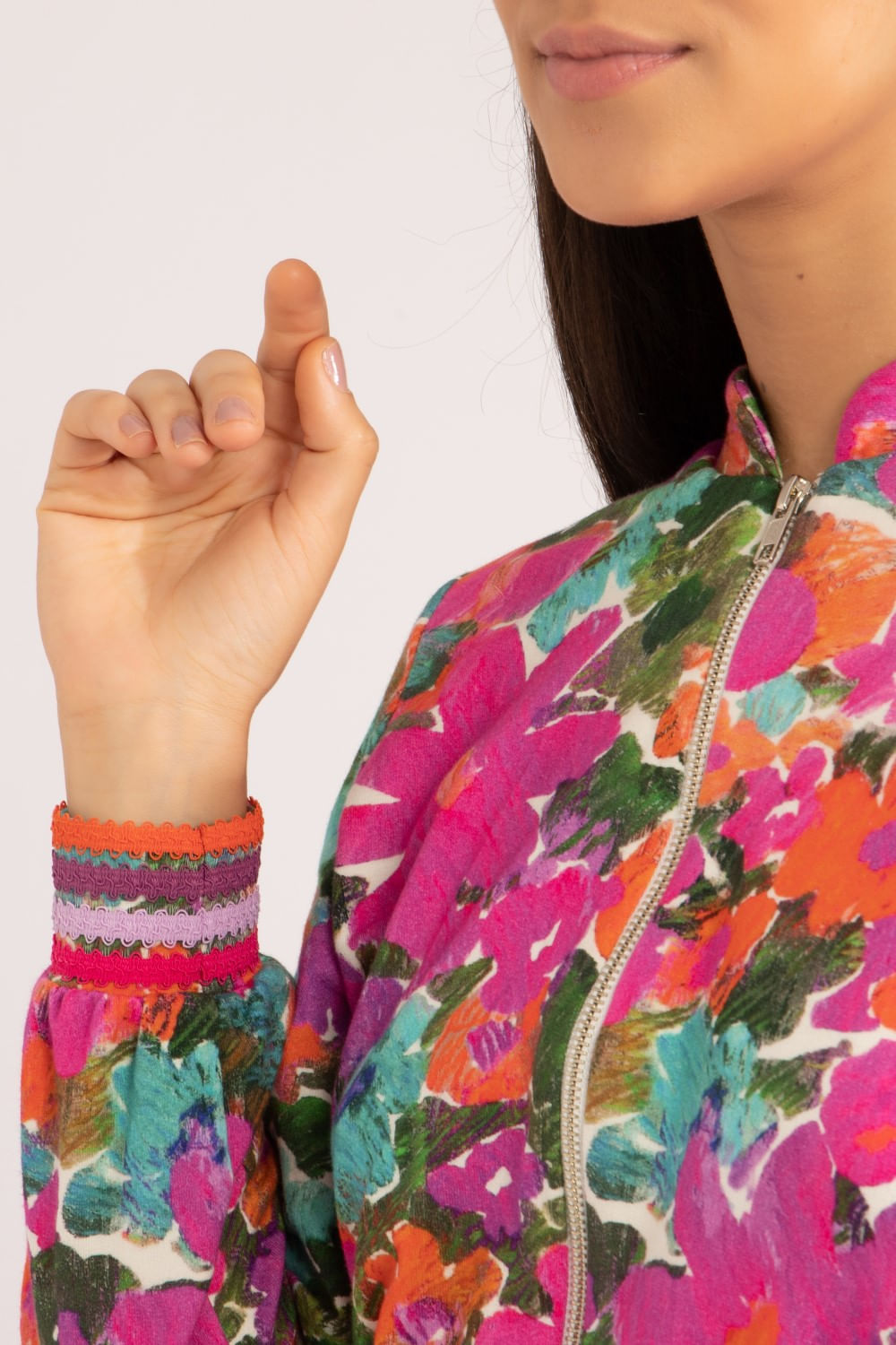 Jaqueta floral gabi
pink