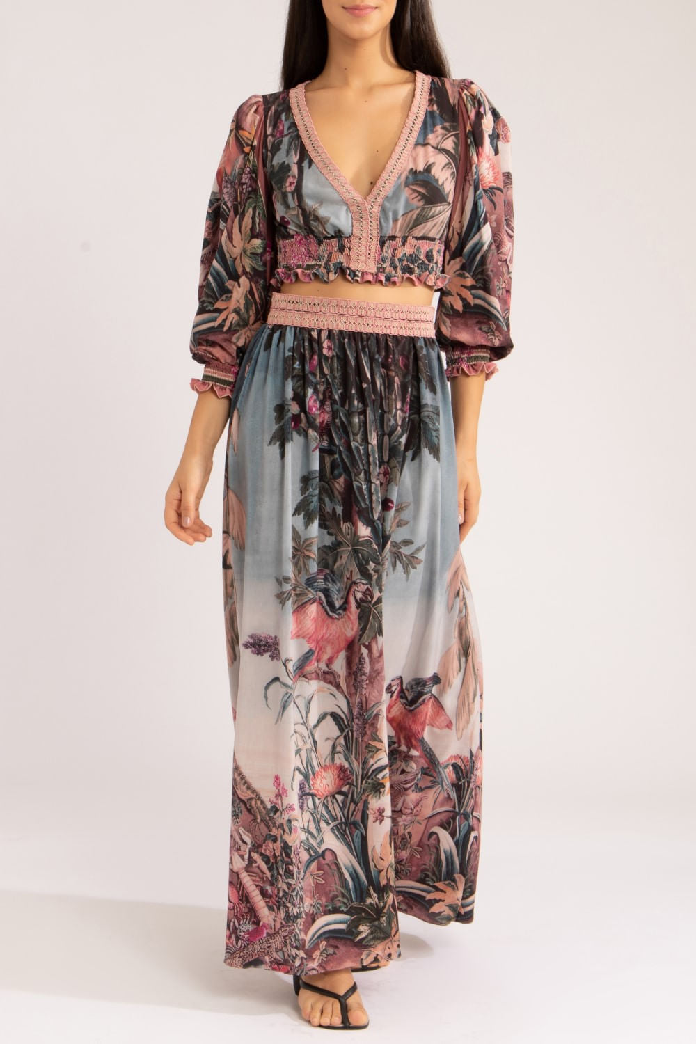 Saia longa vintage macaw
rosa