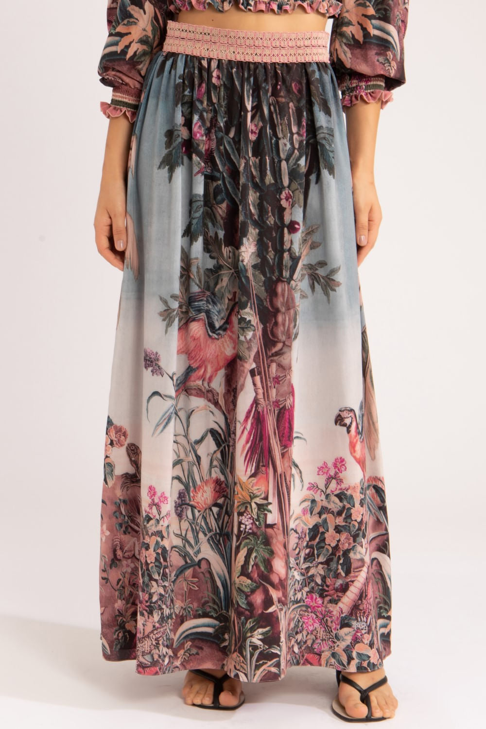 Saia longa vintage macaw
rosa