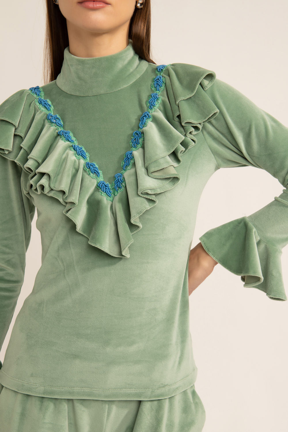 Blusa babado beauty sober verde