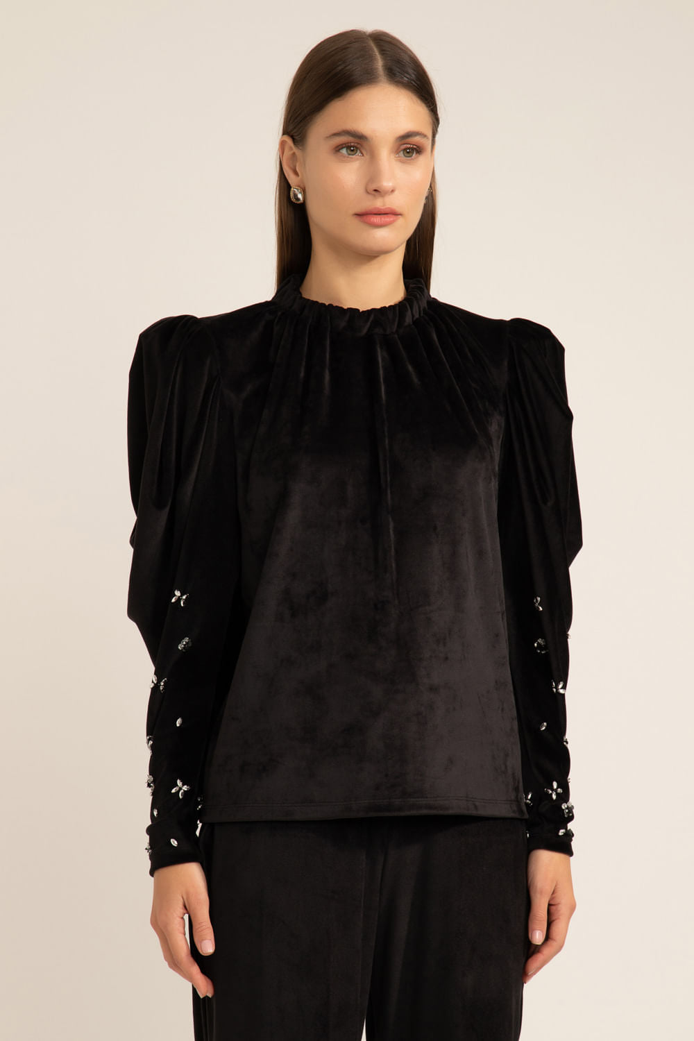 Blusa manga bufante beauty sober preto