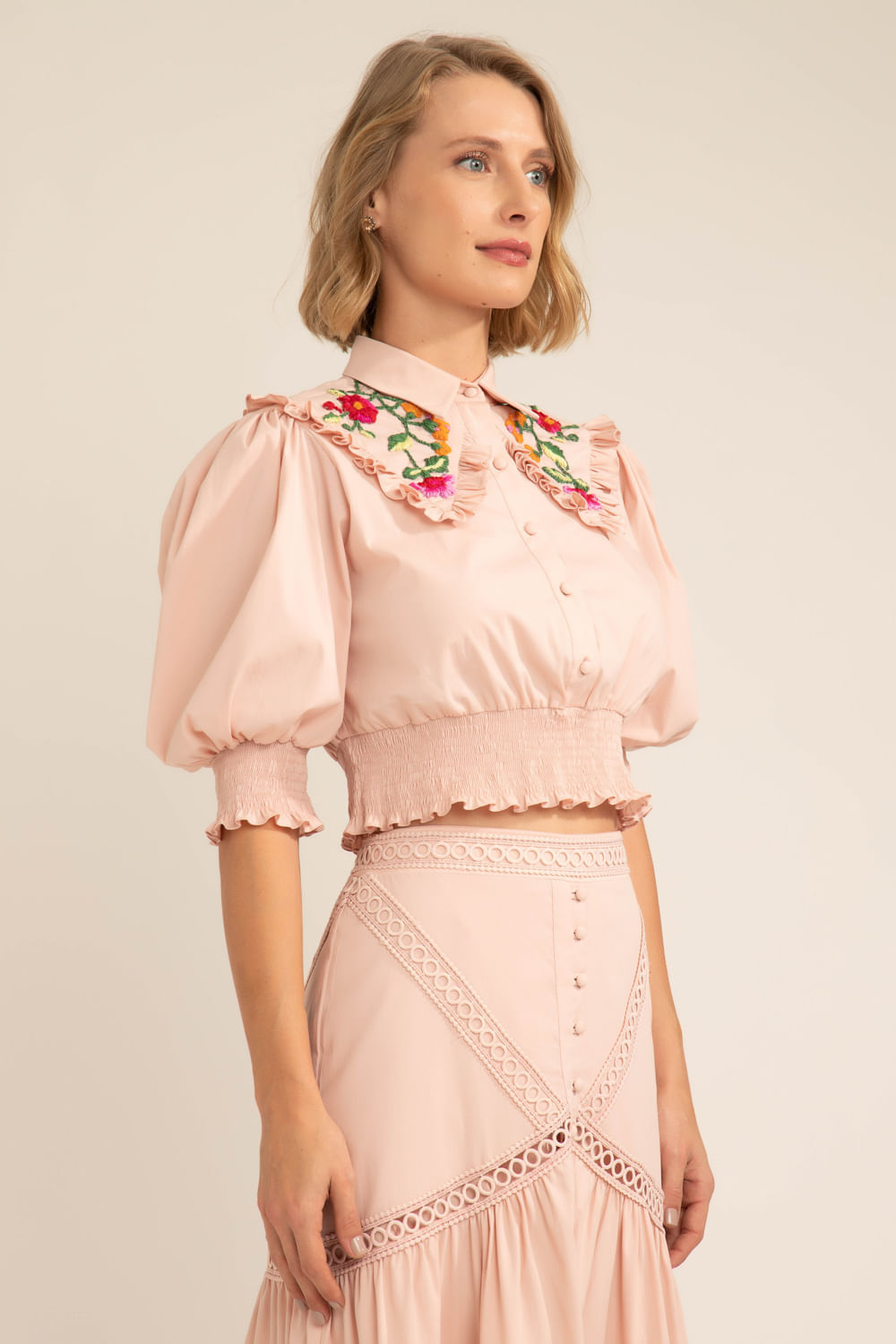 Camisa cropped soft 60's rosa