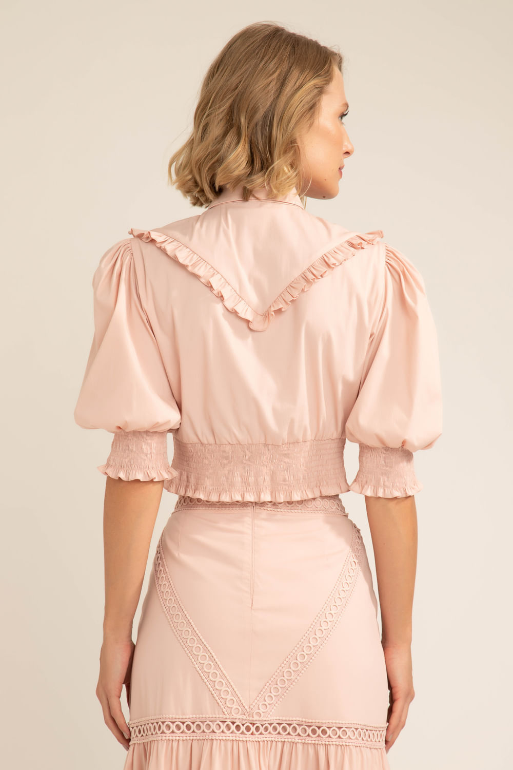 Camisa cropped soft 60's rosa