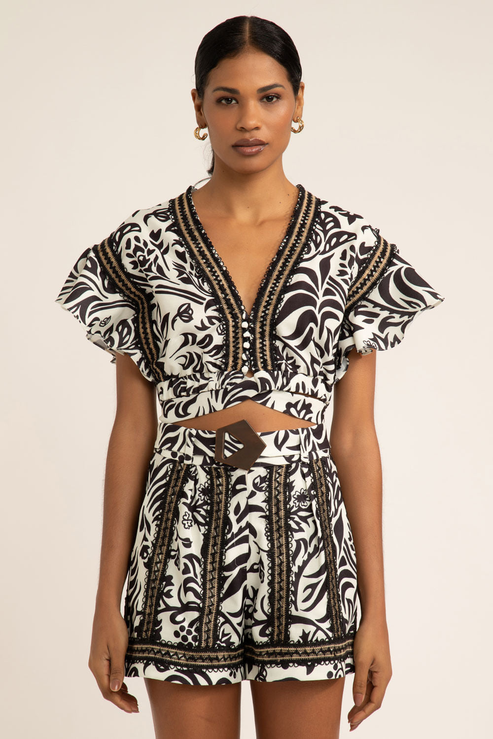 Top cropped amarração tropical gráfico off white