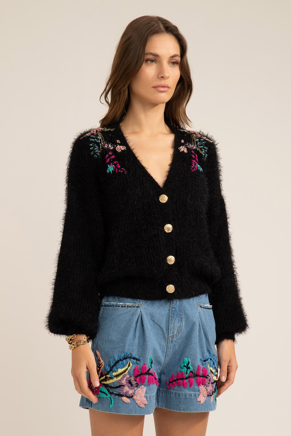 CASACO BORDADO TRICOT GYPSY PRETO
