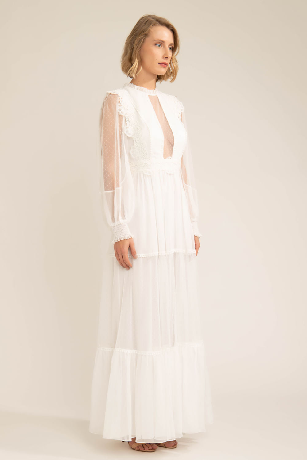 VESTIDO LONGO TULE POÁ SILKY PLISSÊ OFF WHITE