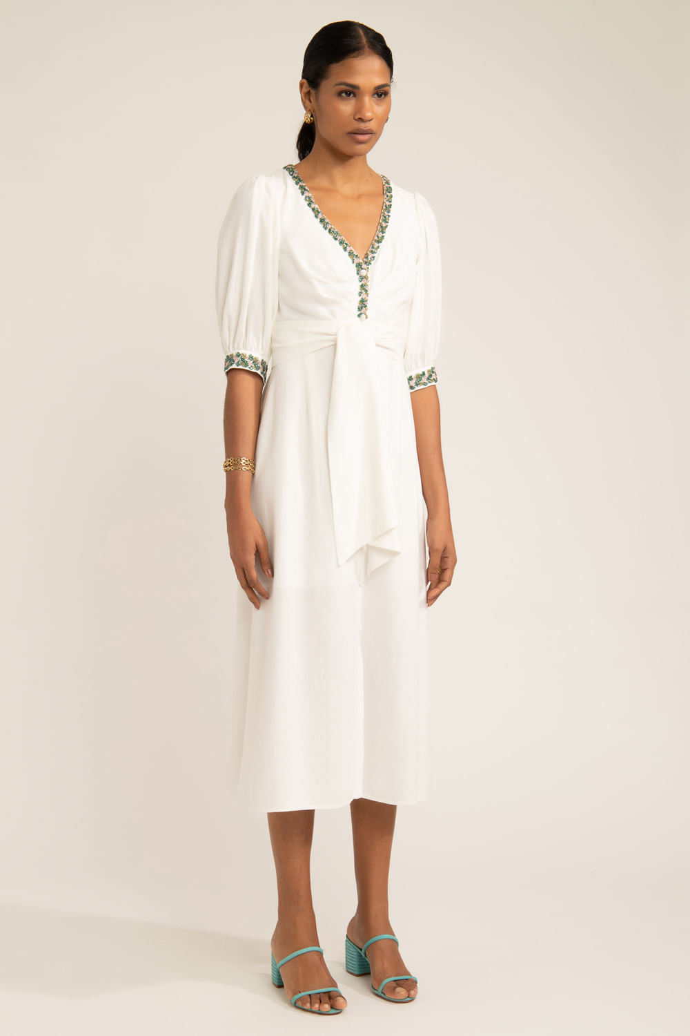 Vestido mídi bordado scape off white