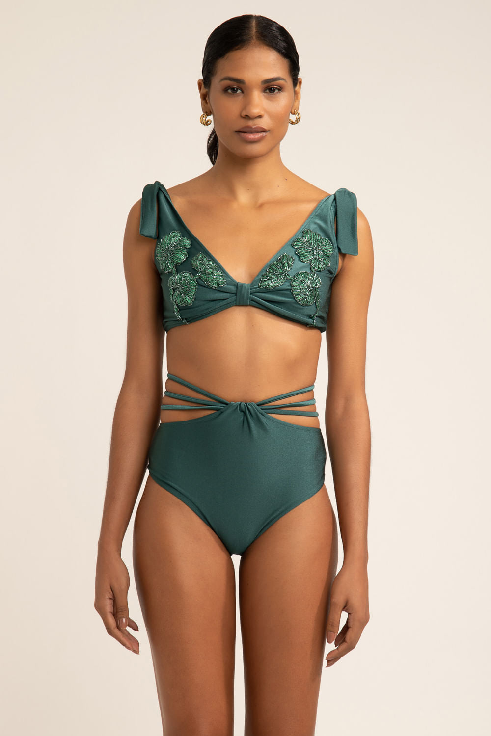 TOP DE BEACH ROSA SELVAGEM COM BORDADO E AMARRAÇÃO NO OMBRO INV22 VERDE
