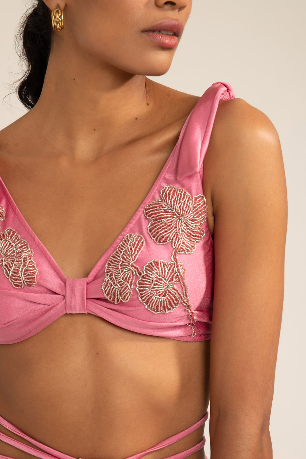 TOP BORDADO ALÇA LAÇO LYCRA STRIPS ROSA