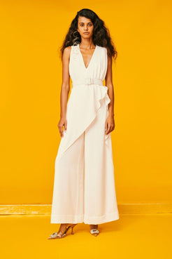 MACACÃO BABADOS CREPE OFF WHITE