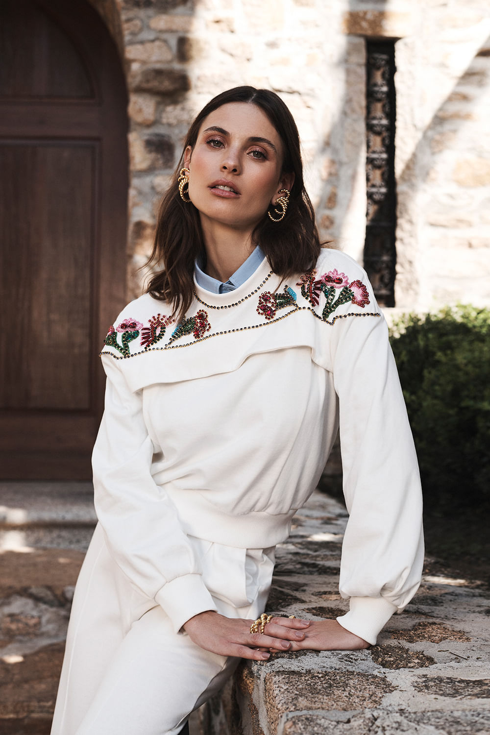 Casaco bordado moletom lucy - mães off white