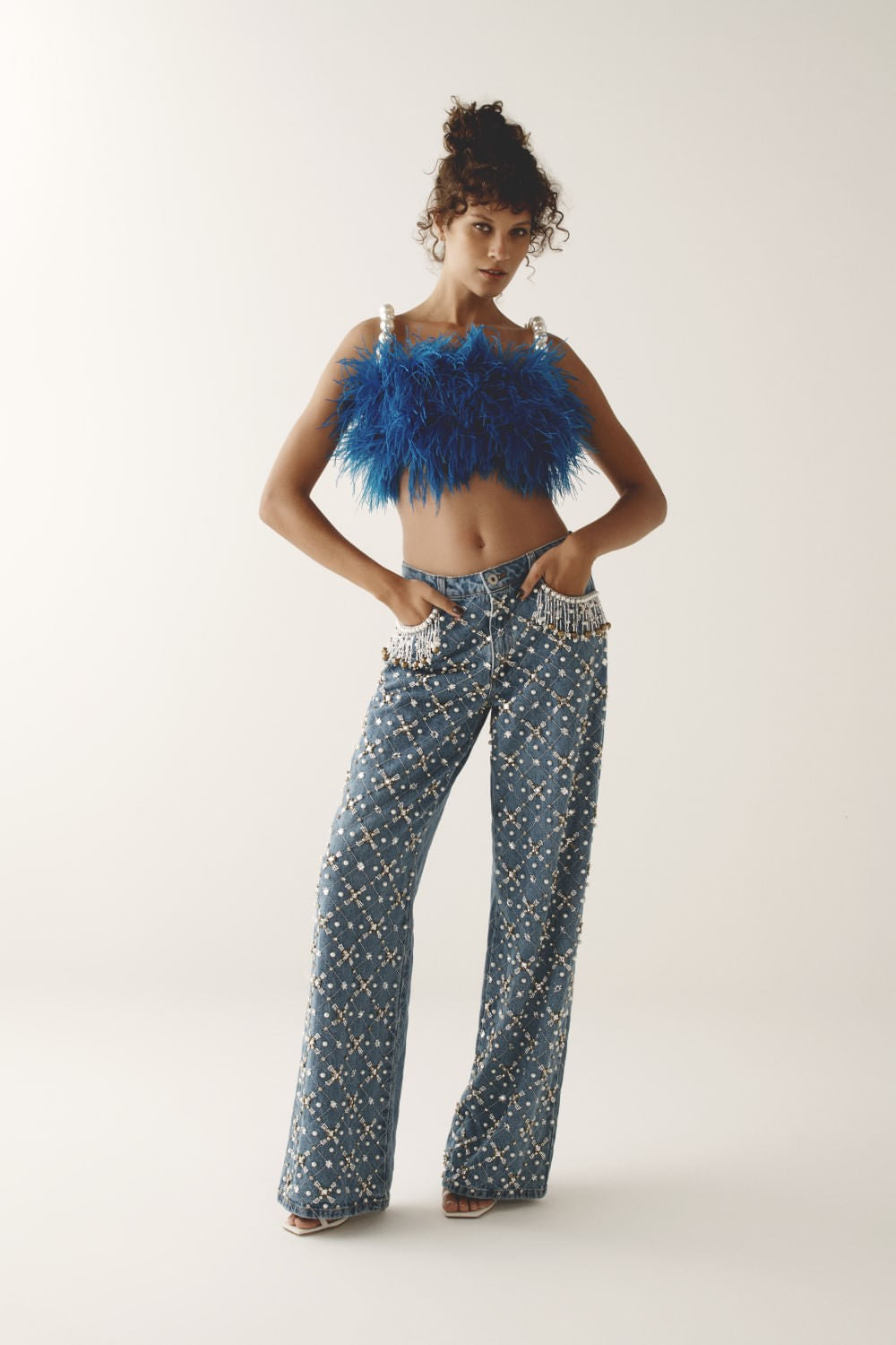 Top cropped plumas malha luxor spy azul