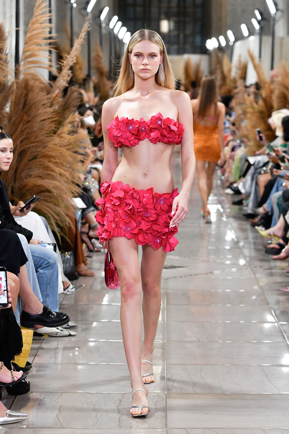 SAIA CURTA ORGANZA BLOOM PINK