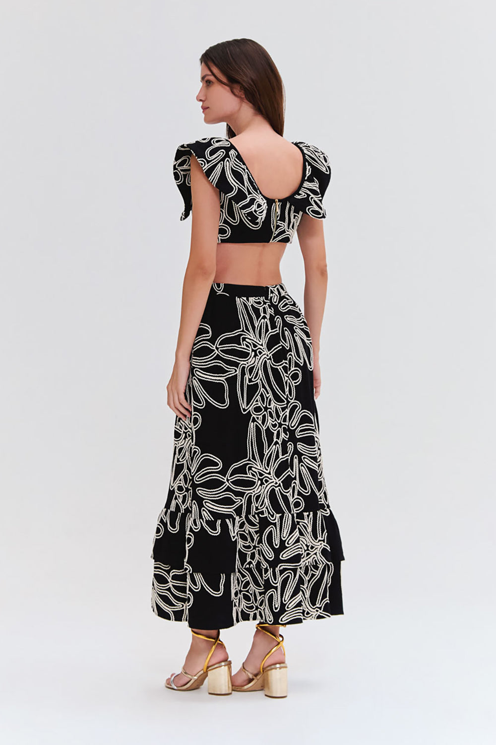 VESTIDO MIDI LINHO ASAS PRETO