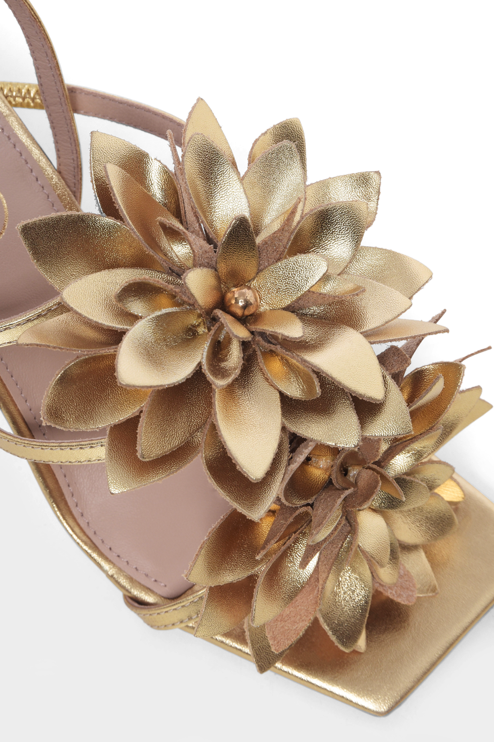 SANDALIA CARMEN DOURADO