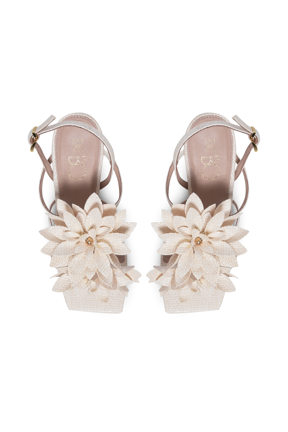 SANDALIA CARMEN PALHA