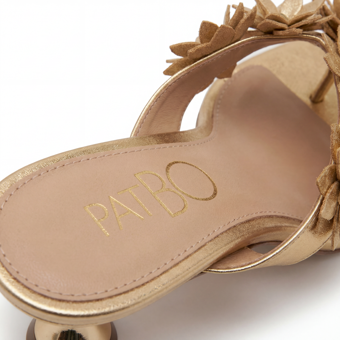 SANDÁLIA MULE CORA DOURADO