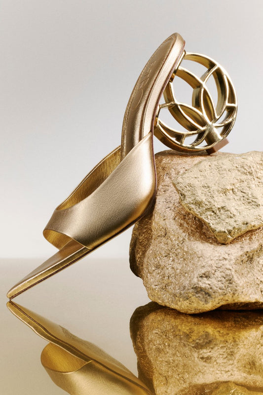 SANDALIA GAL DOURADO