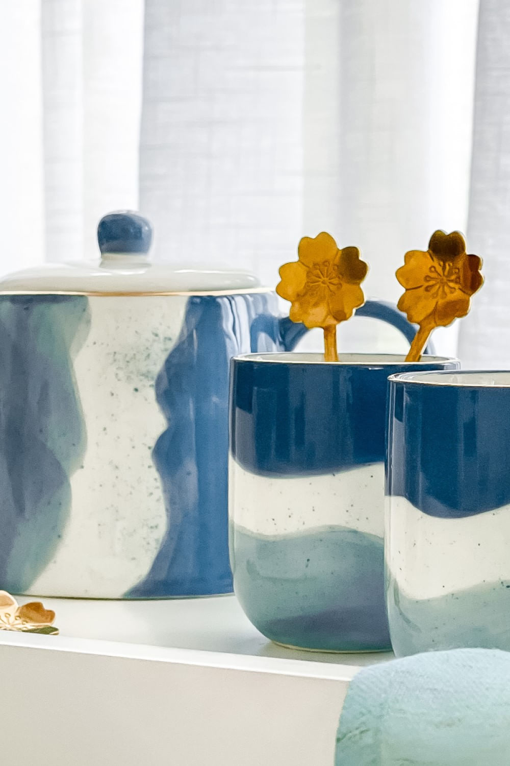 SET DE COLHERES DE SOBREMESA FLOR DOURADO