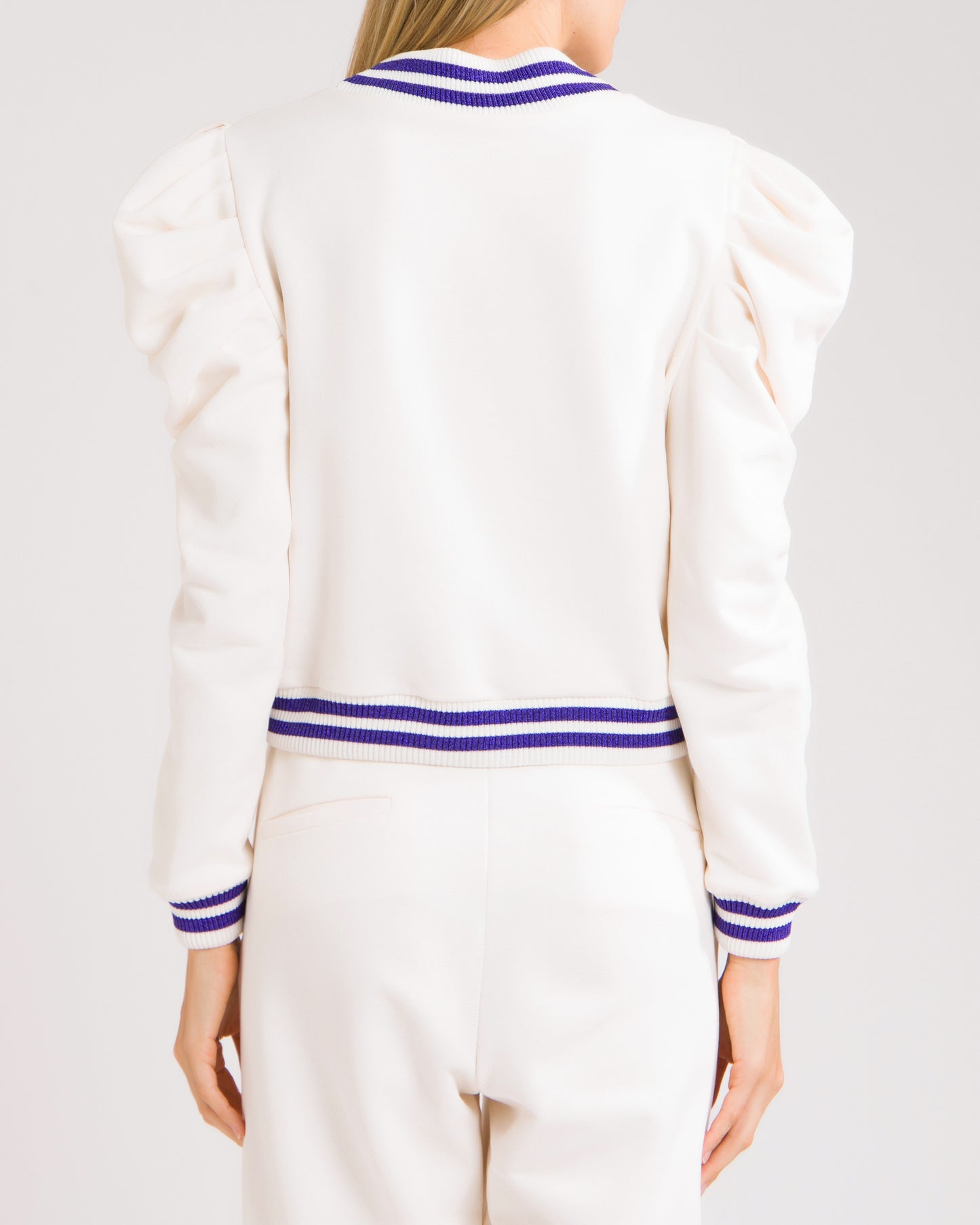 MOLETOM ALMA BORDADO CALMA BRANCO