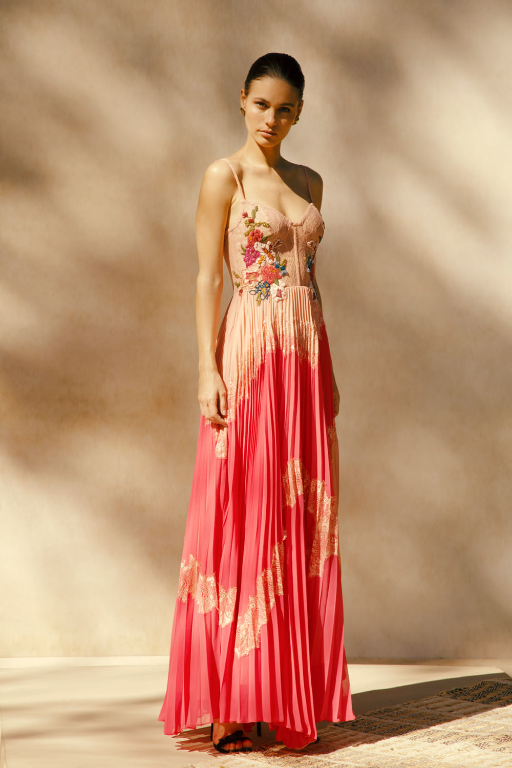 VESTIDO LONGO RENDA PINK COM ROSE