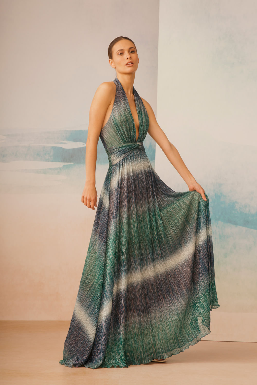 VESTIDO LONGO DECOTE DEGRADÊ LISTRADO VERDE COM AZUL