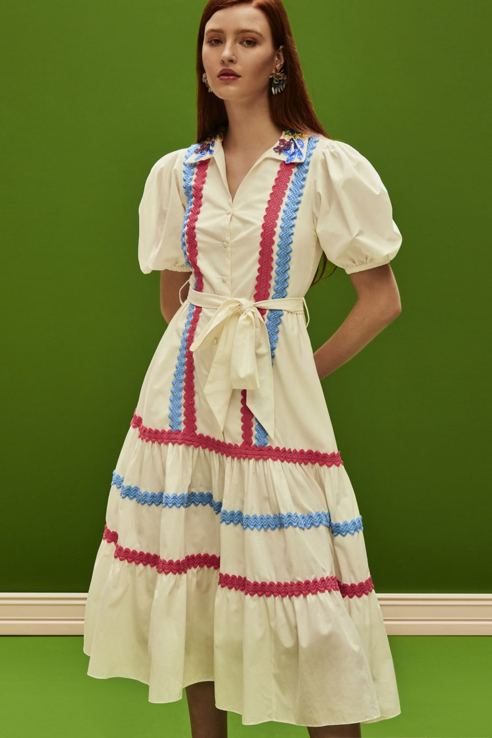 VESTIDO MÍDI LAÇO TRICOLINE RETRÔ OFF WHITE