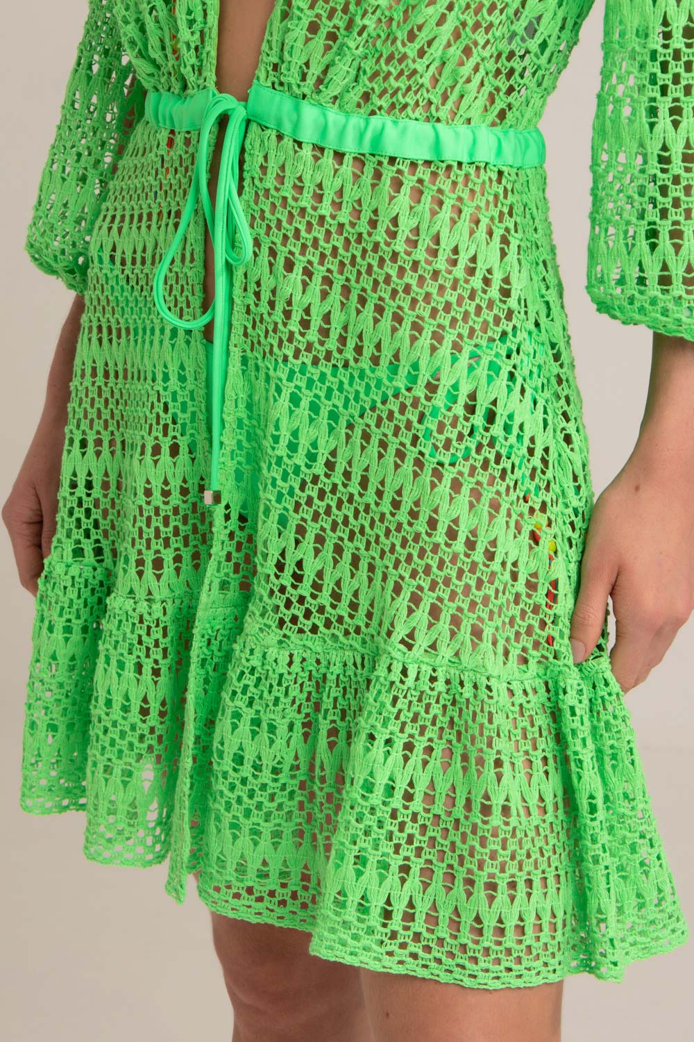 SAÍDA DE PRAIA CURTA NEON VIBES VERDE