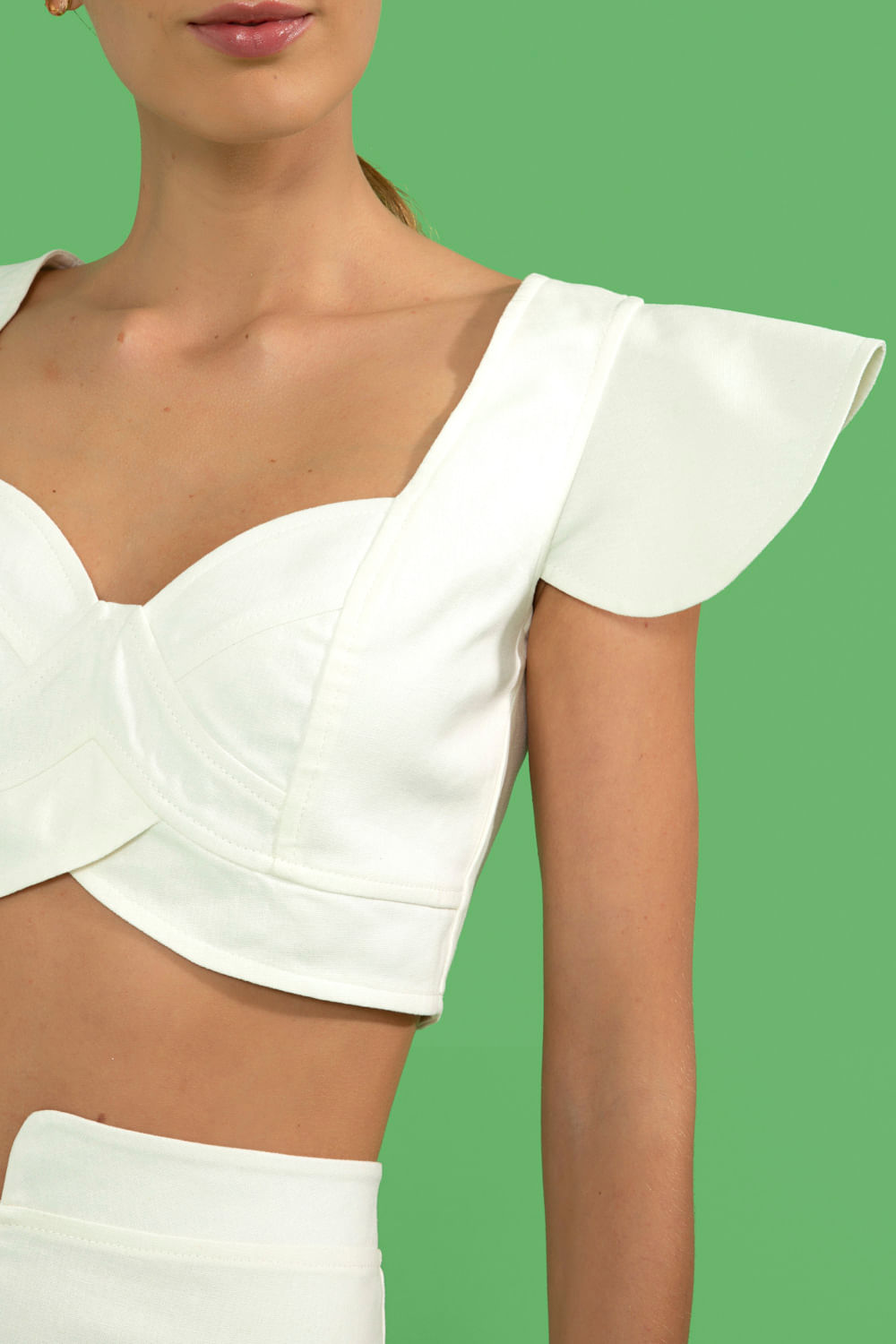 TOP CROPPED MANGA BABADO LINHO FRENCH OFF WHITE