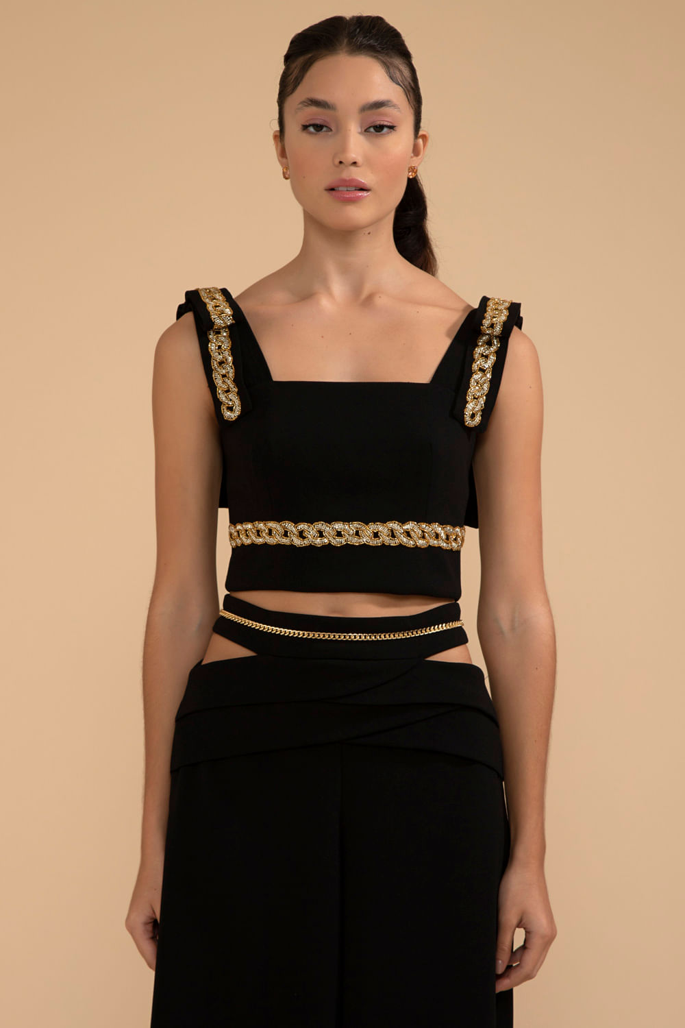 TOP CROPPED ENTREMEIO CREPE CHAIN PRETO