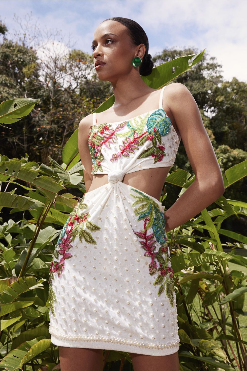 VESTIDO MÍDI BORDADO BOMBSHELL VERDE