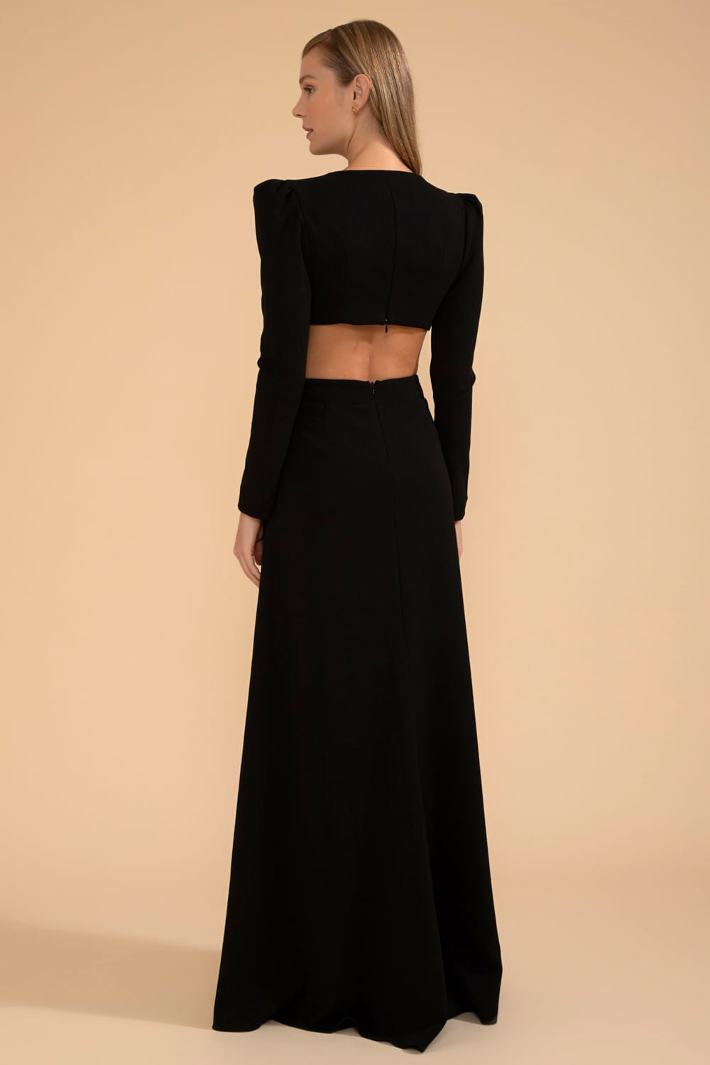 VESTIDO LONGO DECOTE TRANÇADO CREPE CHAIN PRETO