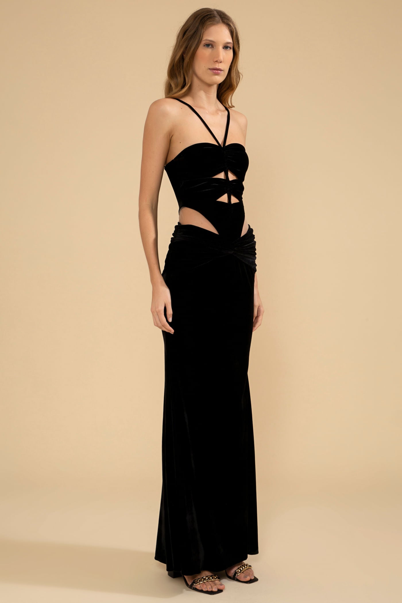 VESTIDO LONGO RECORTES VELUDO CRYSTAL PRETO