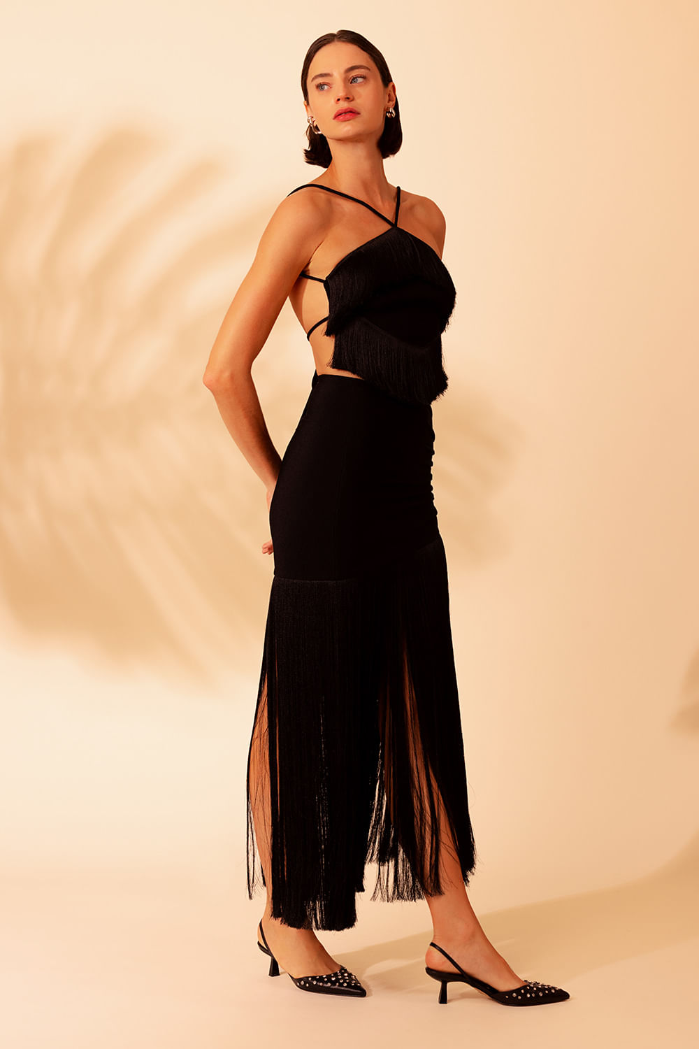 SAIA LONGA MALHA STARRY PRETO