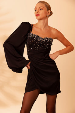 VESTIDO CURTO MANGA ÚNICA CETIM OLD GLAM PRETO