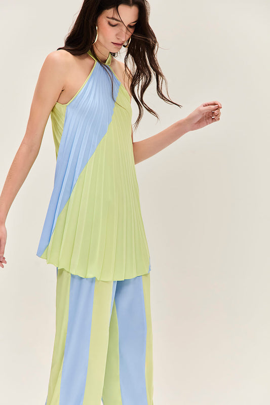 V25APBLU31061BR_03259