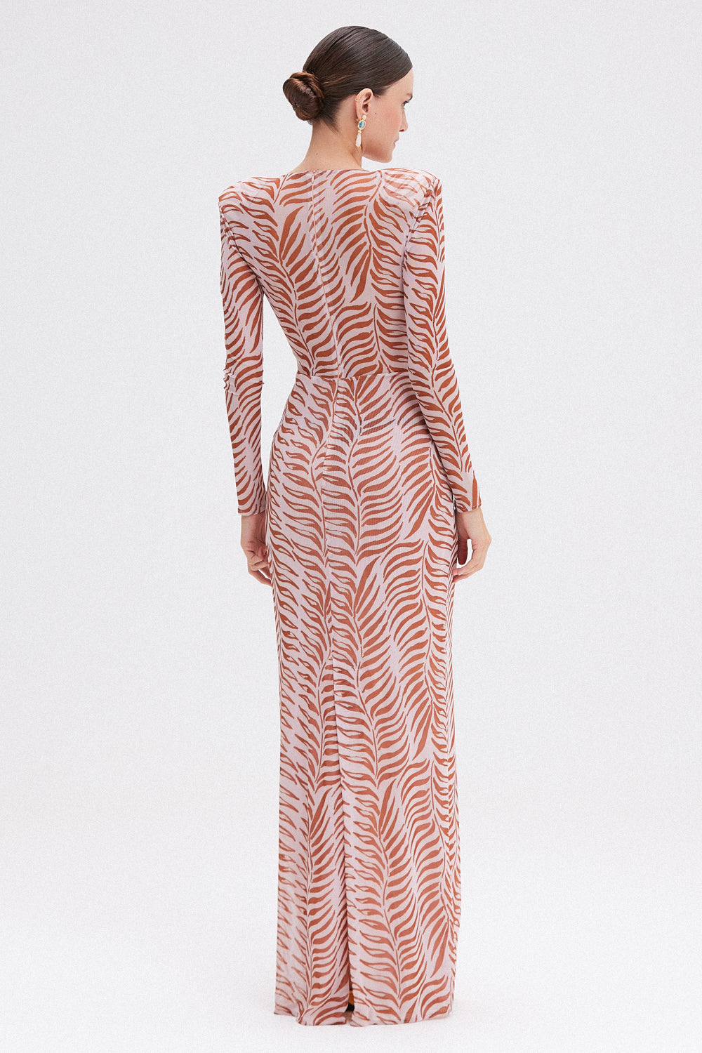 VESTIDO LONGO GRAPHIC LEAVES ROSA CLARO