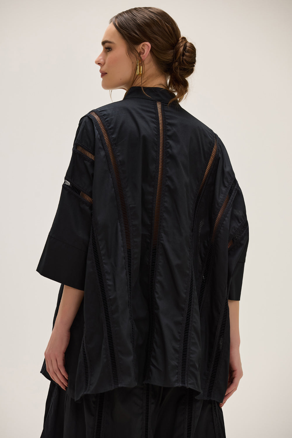 BLUSA LINHO SOLENNE PRETO