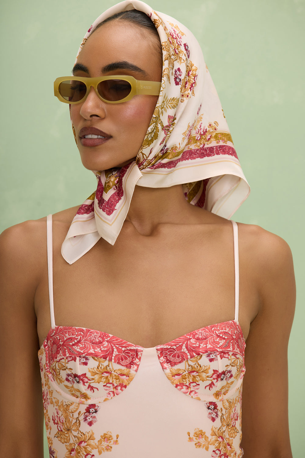 LENÇO ANTONIETTE ROSE